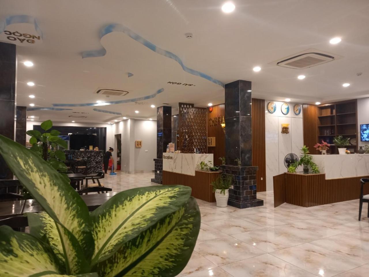 The Rainbow Hotel Duong Dong Exterior foto