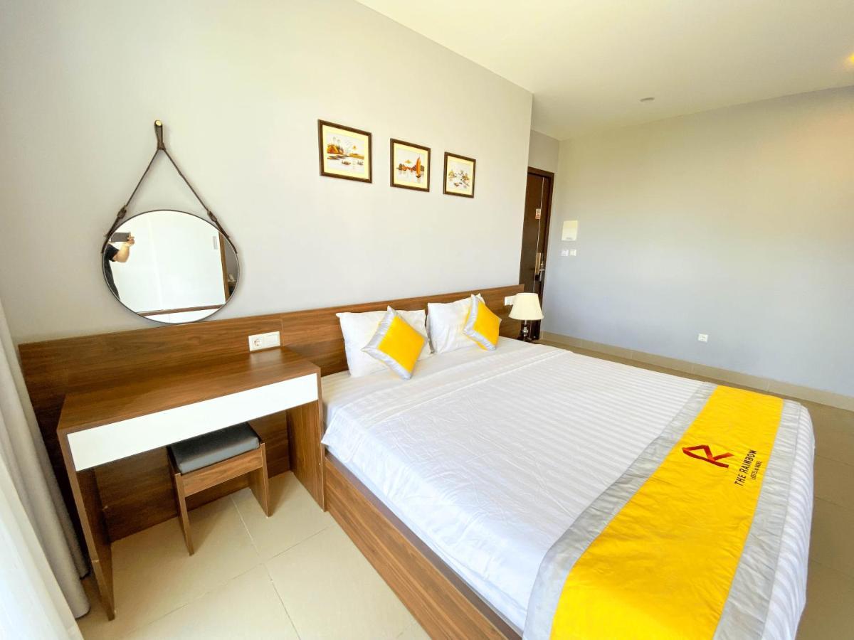 The Rainbow Hotel Duong Dong Exterior foto